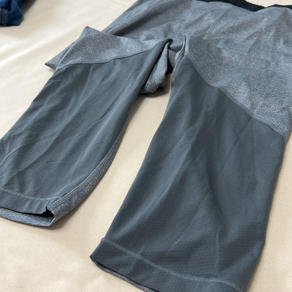 Women’s Grey Nike Pro Dri-Fit Workout Leggings Size Small - Picture 6 of 10